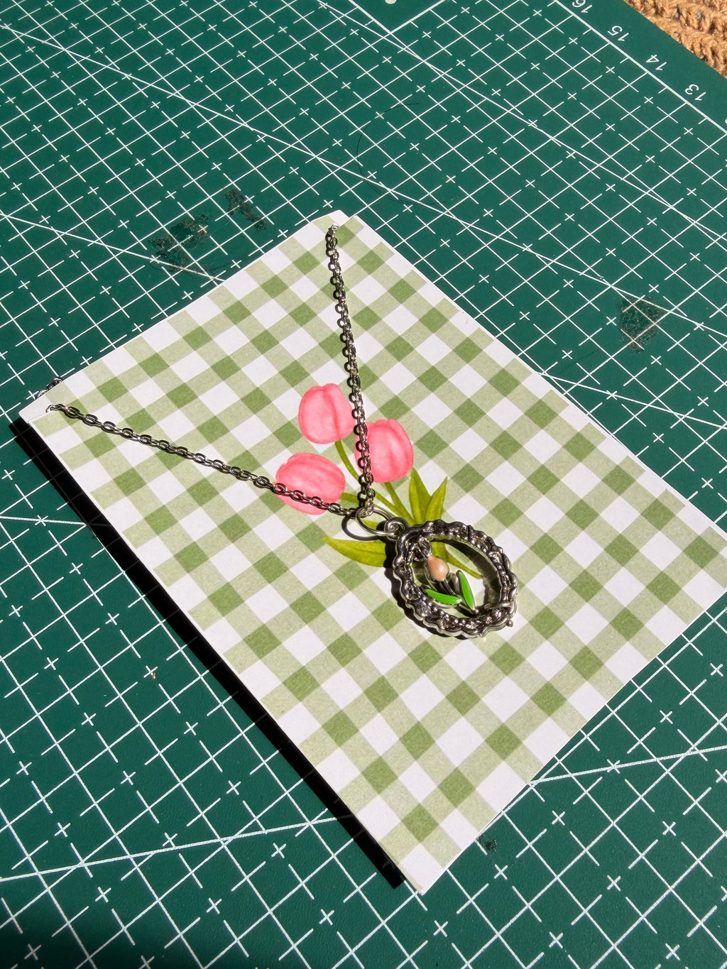 Tulip – Floral Charm Necklace