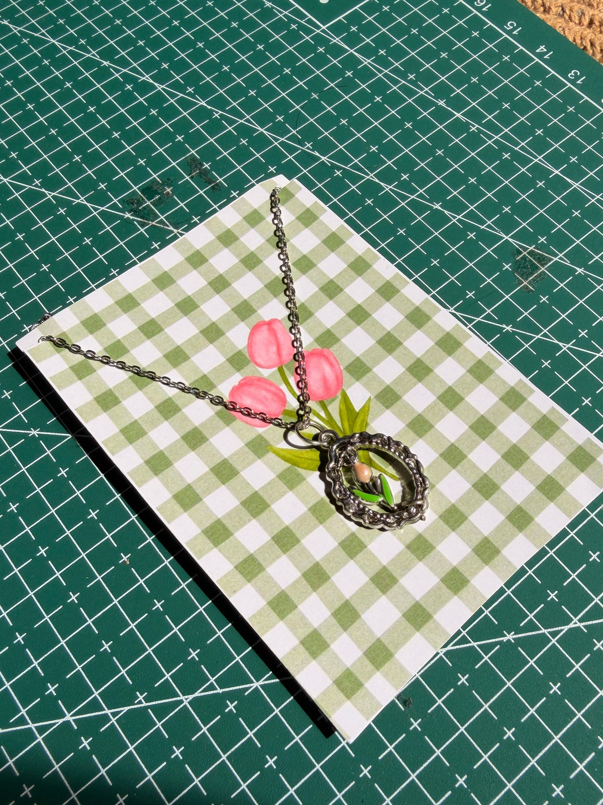 Tulip – Floral Charm Necklace